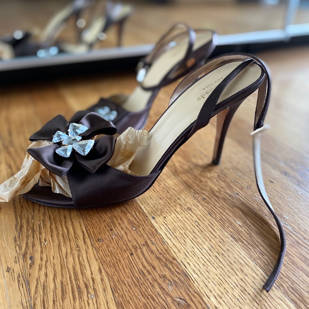 Kate Spade 9.5 heels - Picture 2 of 3